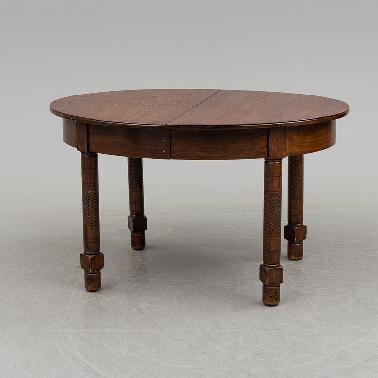 an early 20th century table.