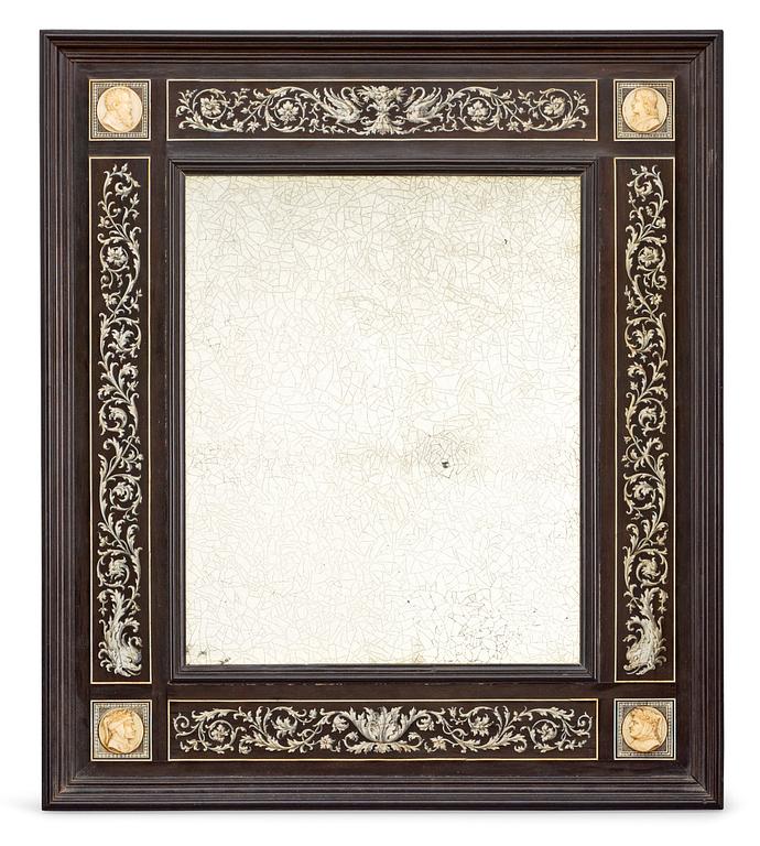 BORDSSPEGEL. Renässansstil, 1800-tal.