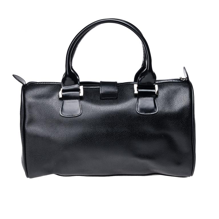 LAUKKU, Longchamp.