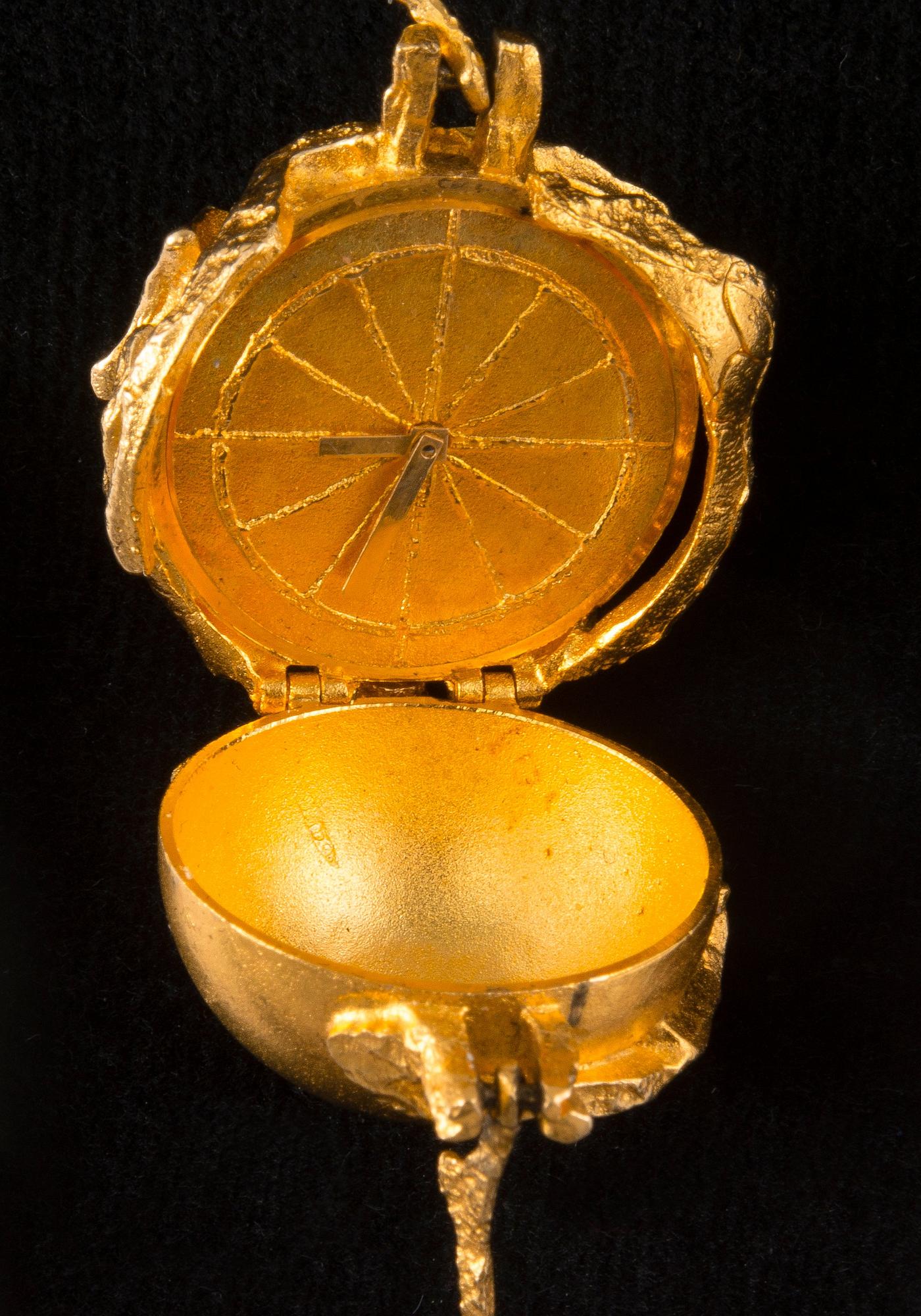 Björn Weckström, HALSSMYCKE MED KLOCKA, guld 18K,  "Sun Dial", Lapponia 1975. Vikt 67,9 g.