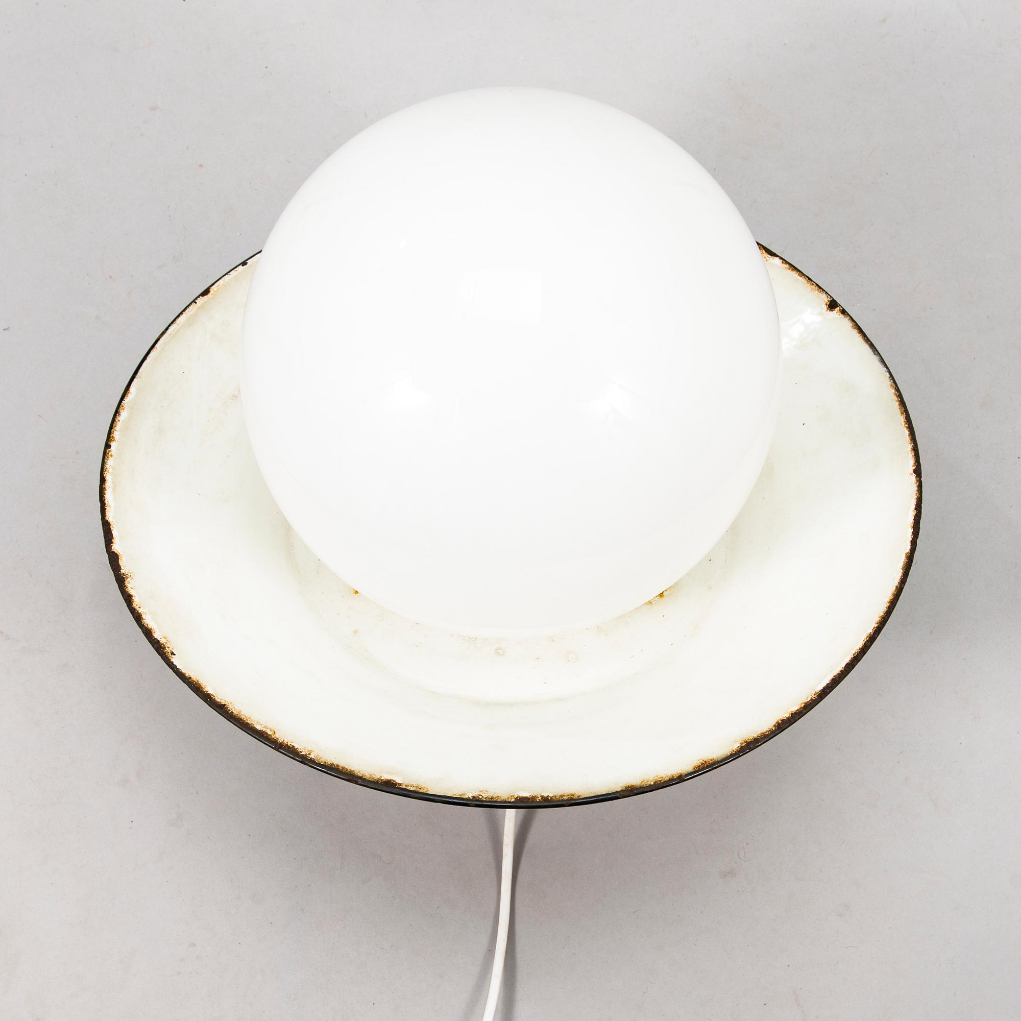 PAAVO TYNELL, a 1930/1940's '2601-23,' wall light for Taito Finland.