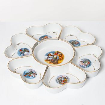 Christmas service, 77 pieces, Christineholm, second half of the 20th century.