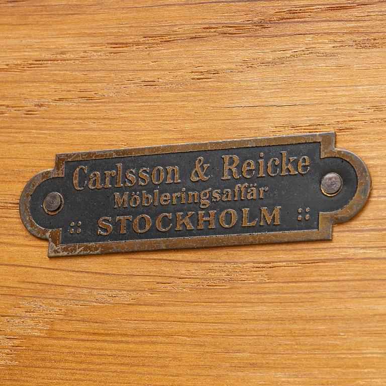 A cabinet, Carlsson & Reike FMöbleringsaffär, Stockholm, early 20th Century.