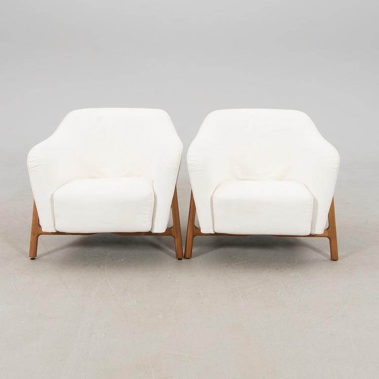 Philippe Nigro, a pair of armchairs, "Pilotis Nigro", for de Padova, 21st century.