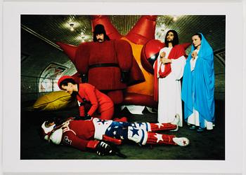 William Klein, ”Mister Freedom koffert - full set edition”, 2020.