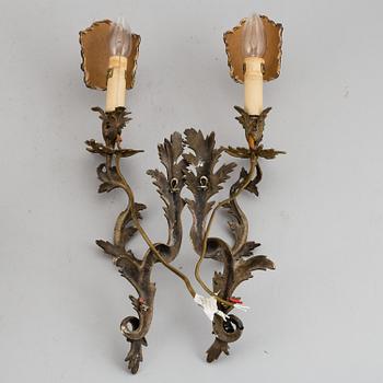 APPLIQUER, för ett ljus, ett par, mässing, Louis XV-stil 1900-tal.