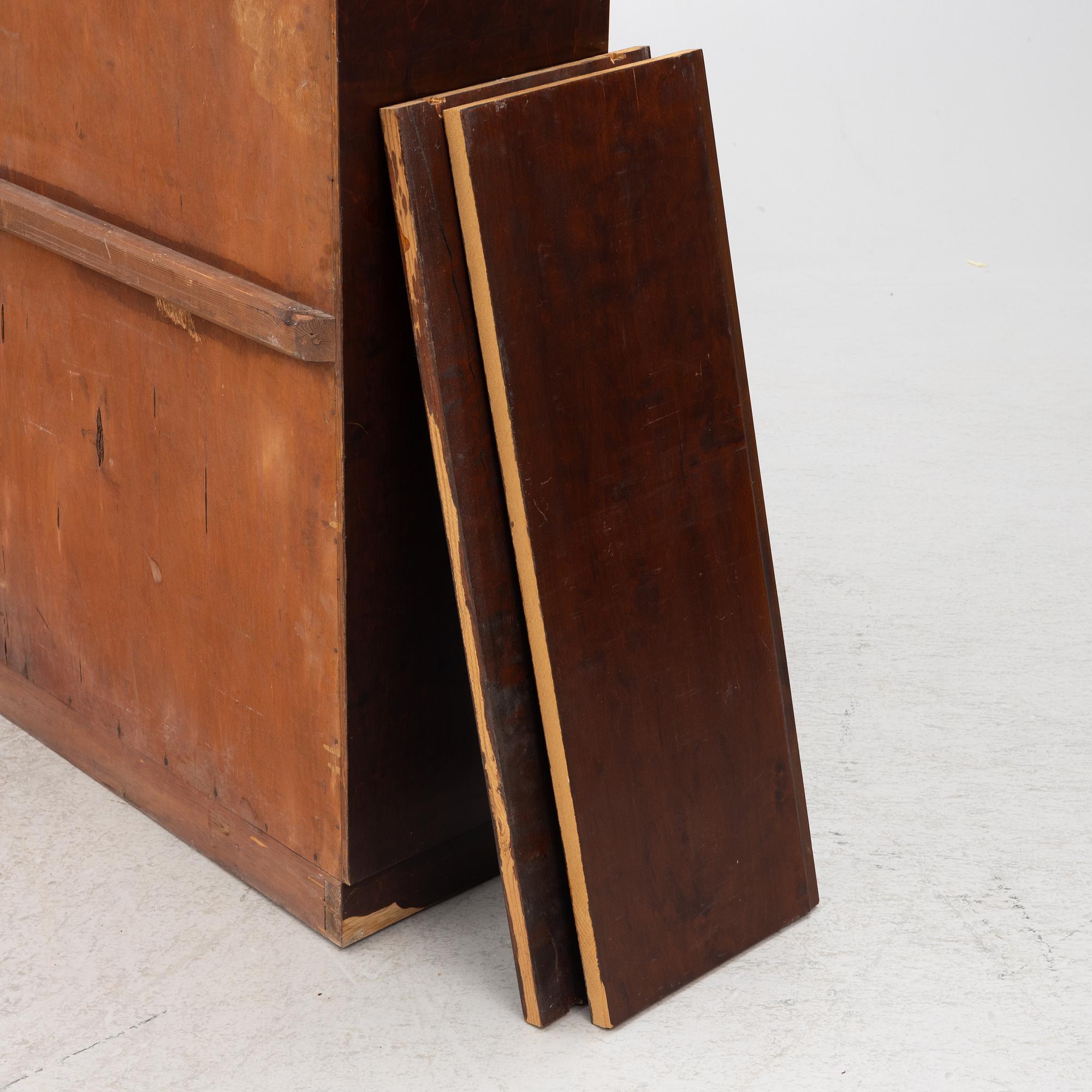 A pair of bookcases, 1930s.