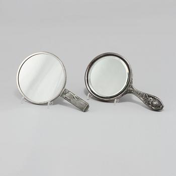 HANDSPEGLAR, 2 st, 1900-talets första hälft.