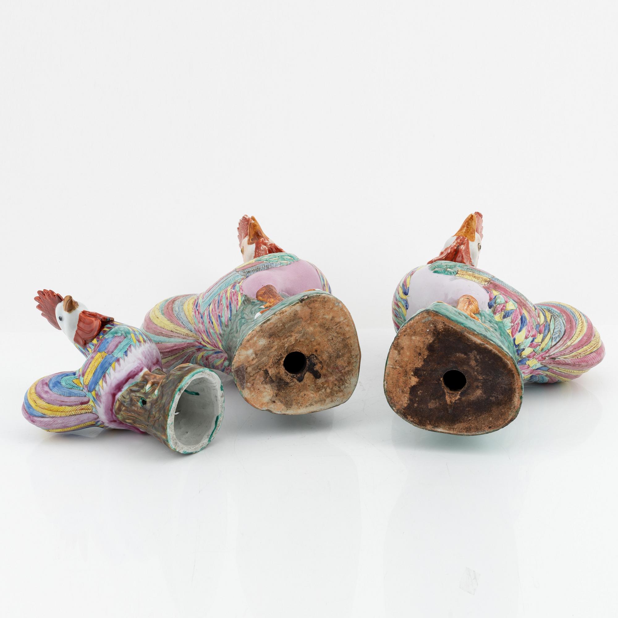Three porcelain roosters, China, 20th century.