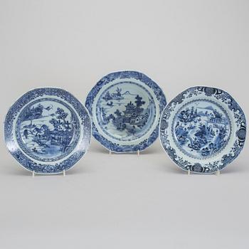 TALLRIKAR, 6 st, porslin, Qingdynastin, Qianlong (1736-95).
