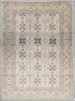 MATTA, Keshan, old. Ca 400x288 cm.