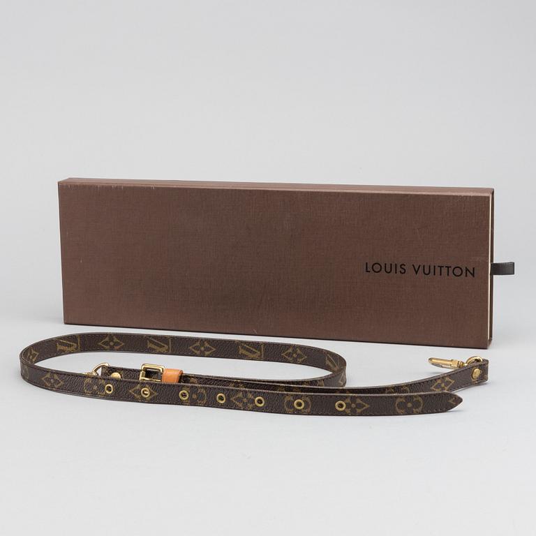 LOUIS VUITTON, shoulder strap.