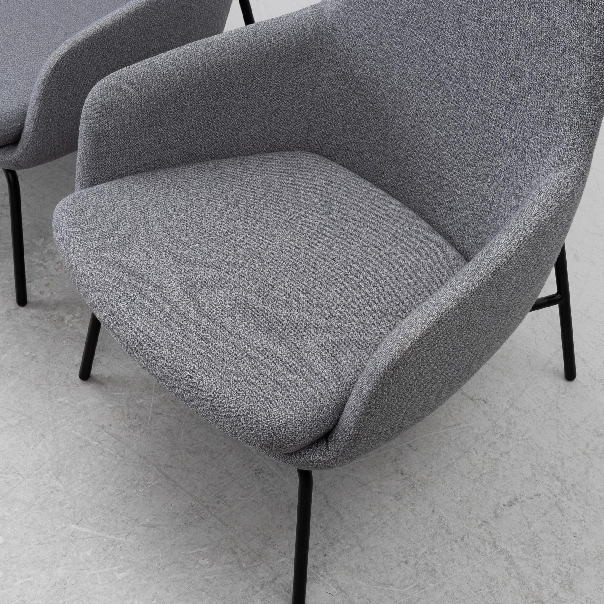 Simon Legald, fåtöljer, ett par, 'Era Lounge Chair High', Normann Copenhagen. Modellen formgiven 2014.