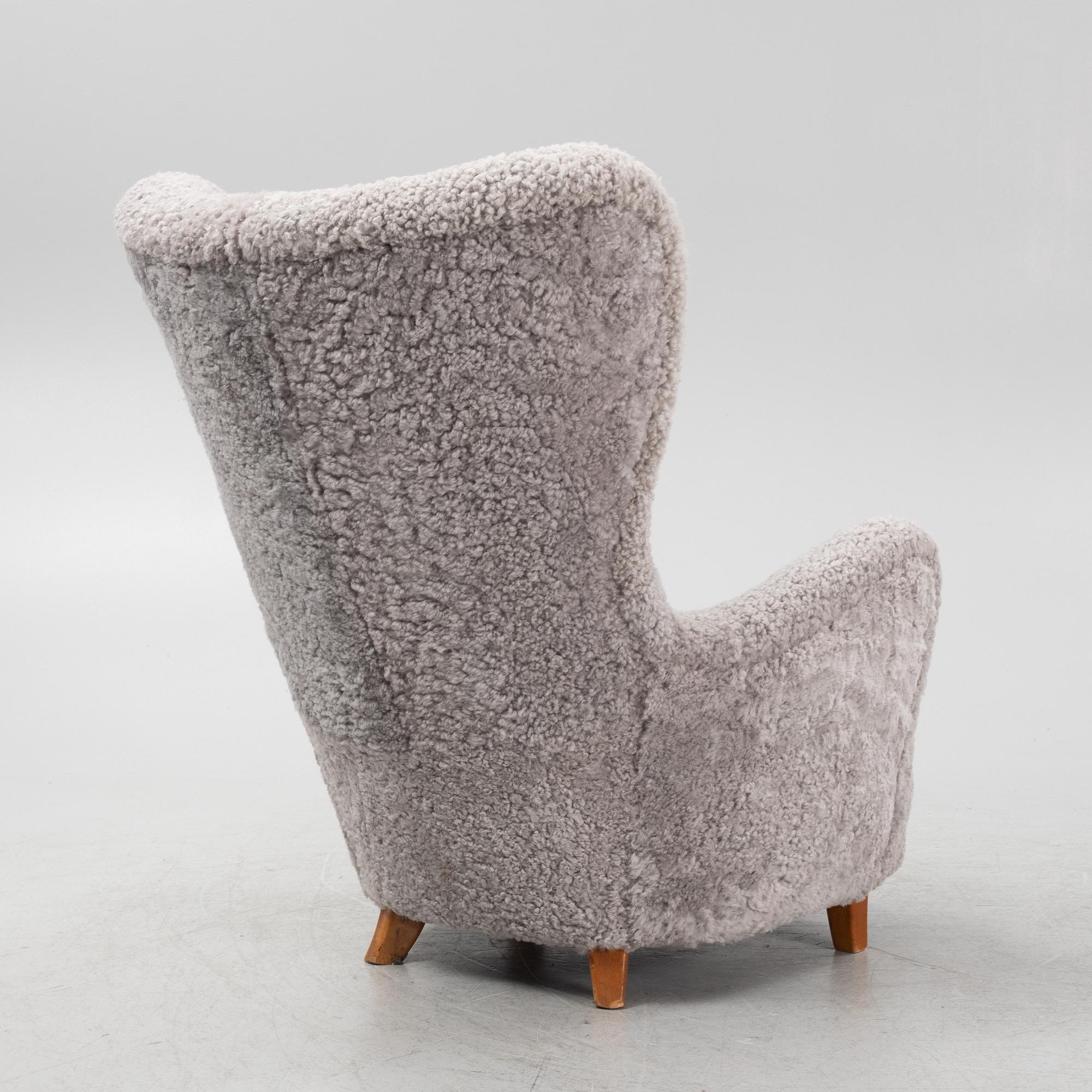 A Swedish Modern armchair, 1940's.