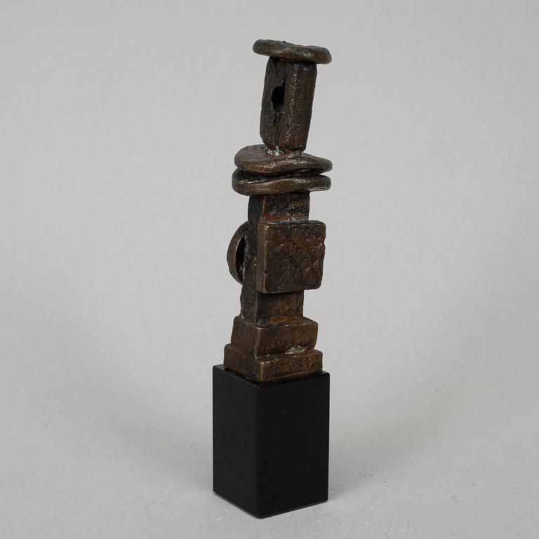 Man Ray, sculpture, bronze, signed 74/1000.