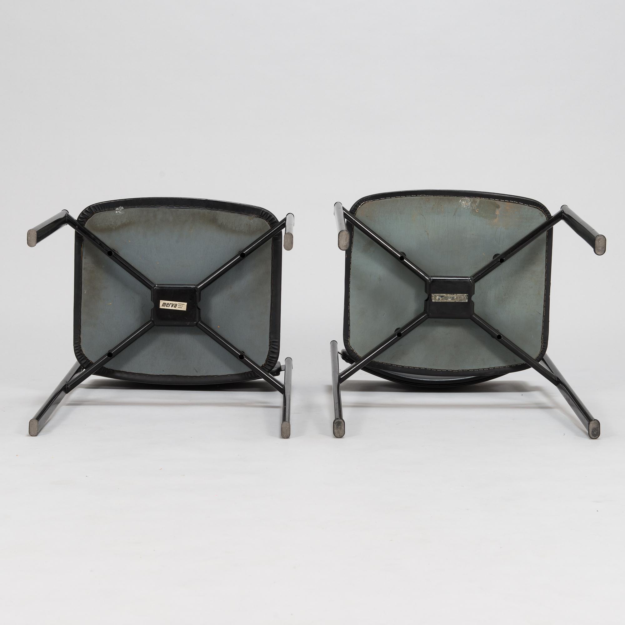 Ilmari Tapiovaara, tuoleja, 4+1 kpl, "Kiki" Merva 1900-luvun loppu.