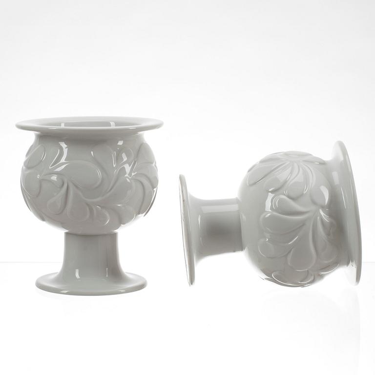 YTTERFODER, ett par, Gustavsberg, 1900-talets senare hälft.