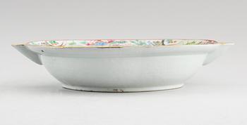 VÄRMEFAT, porslin, Kina, 1800-tal.