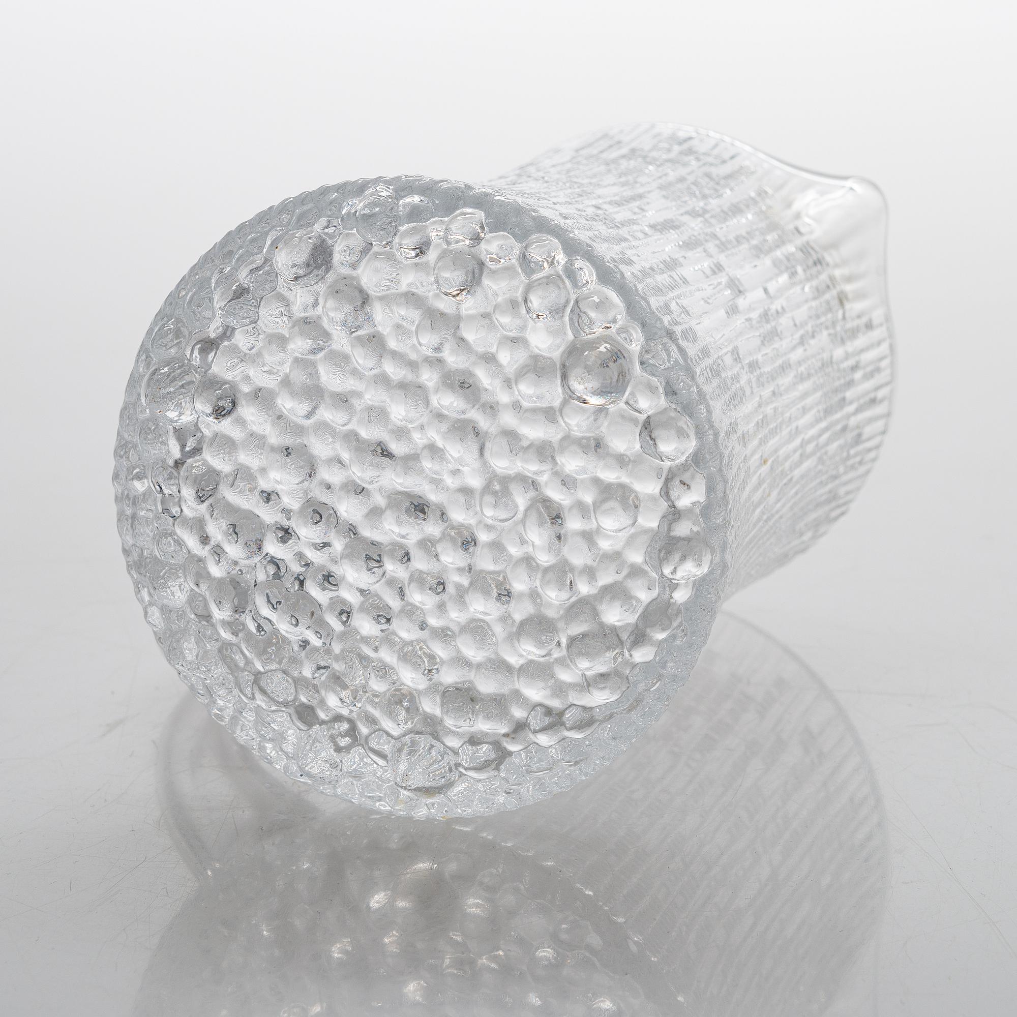 Tapio Wirkkala, an "Ultima Thule" serving bowl and pitcher, Iittala. Design year of the series 1968.
