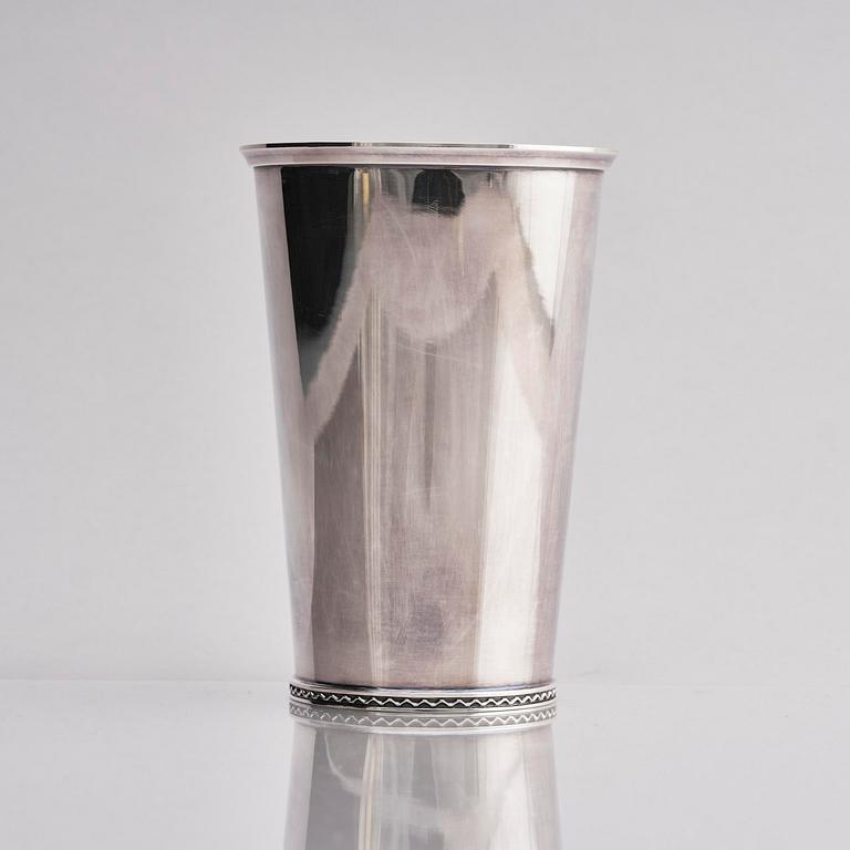 A sterling silver beaker, mark of Tore Eldh, Ceson, Gothenburg, Sweden 1972.