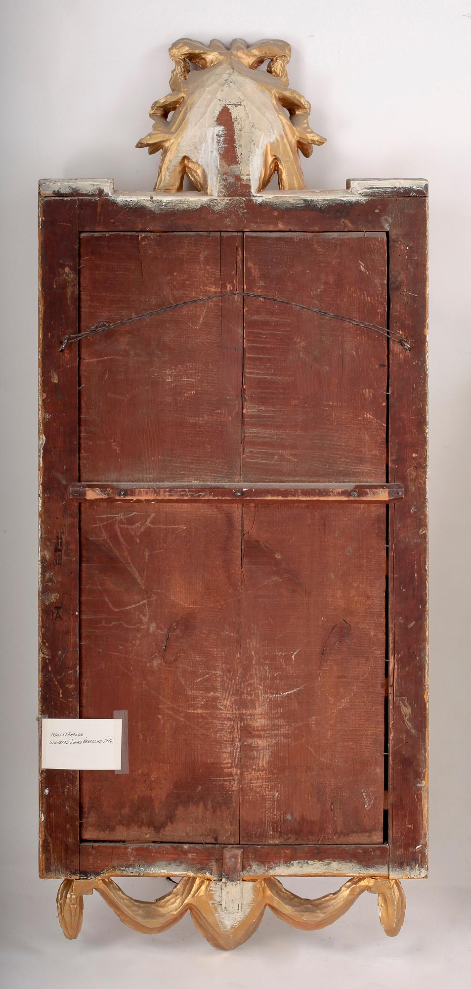 SPEGEL, gustaviansk, Johan Åkerblad, mästare i Stockholm 1756-1800, sign IÅ.