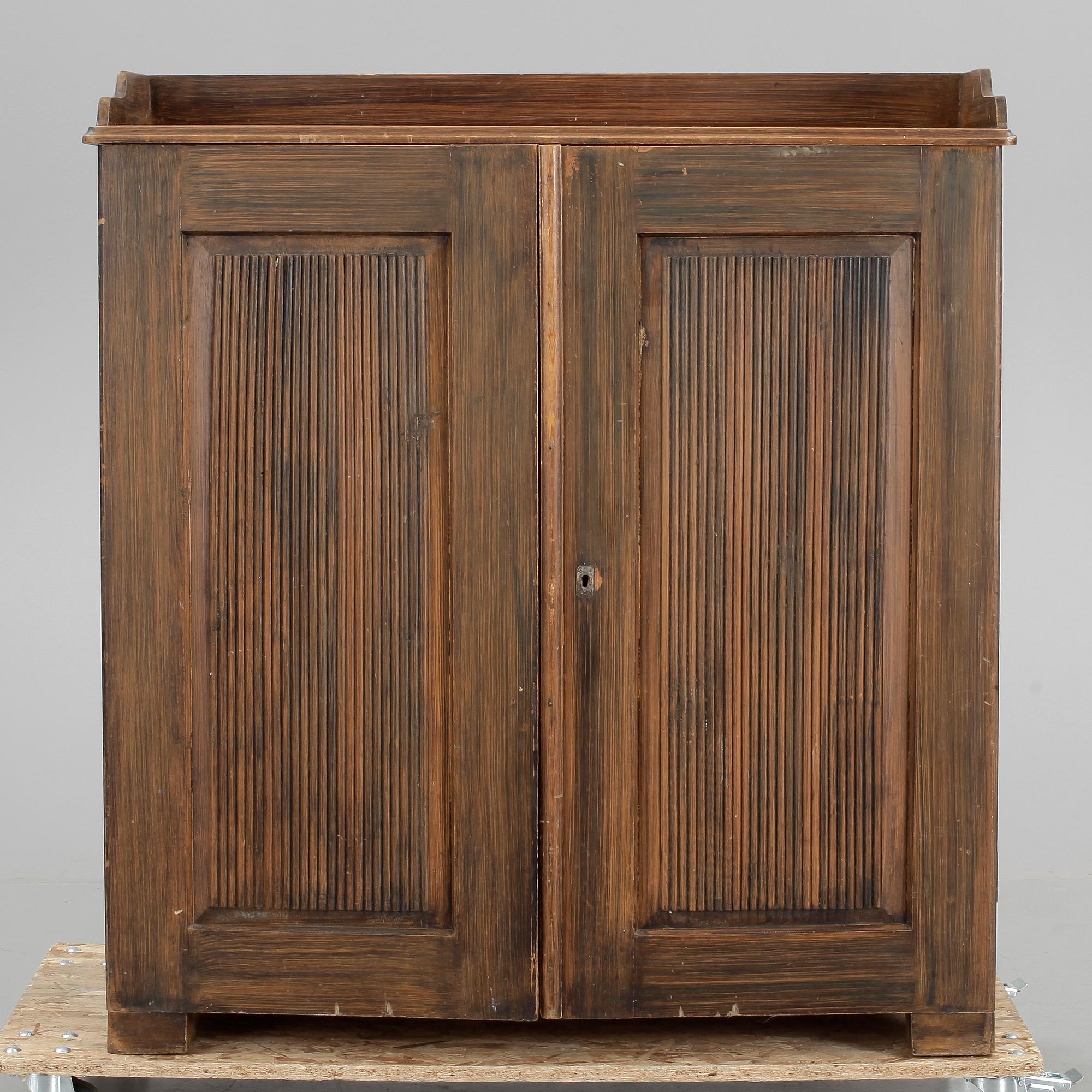 SKÄNK, Gustaviansk stil, 1800-tal.