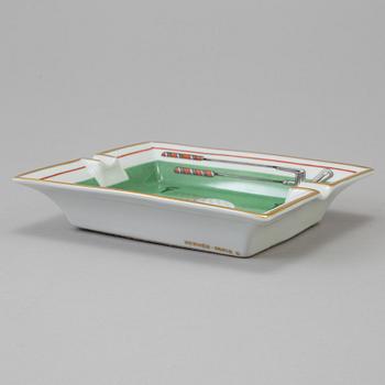 ASKFAT, porslin, Hermès.