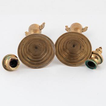 Casoletter, ett par, mässing, Skultuna, omkring 1900.