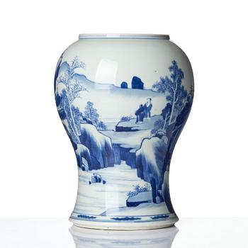 A blue and white vase, Qing dynasty, Kangxi (1662-1722).