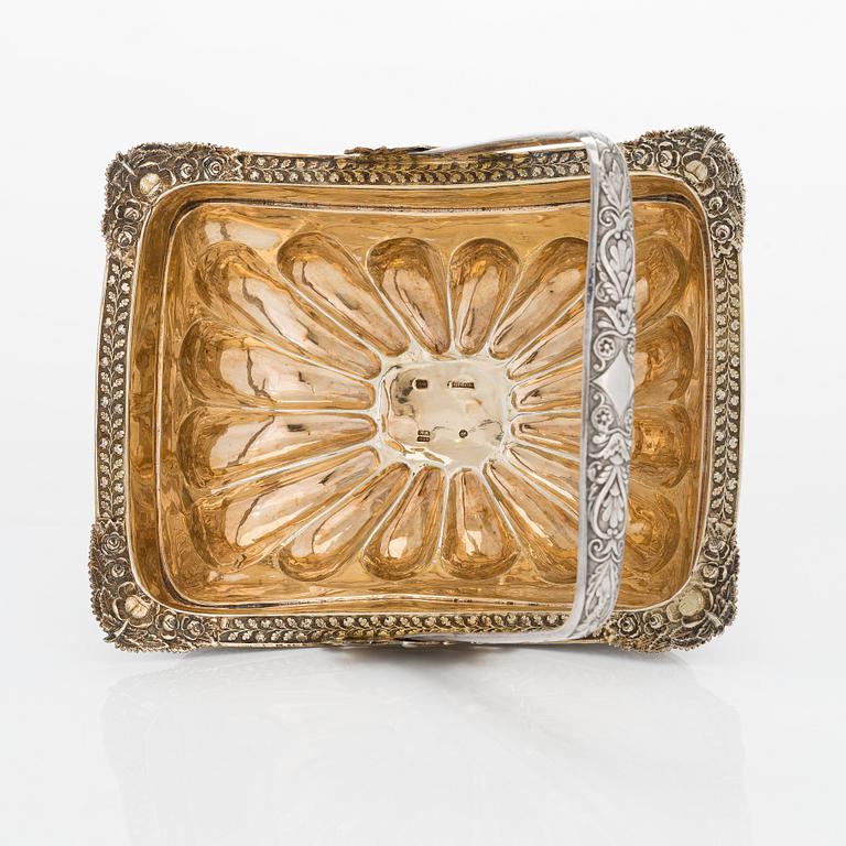 A parcel-gilt silver sweetmeat basket, maker's mark of Elias Modig (1795-1834), Saint Petersburg, Russia 1829.