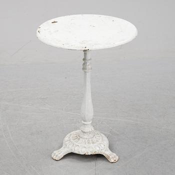 Trädgårdsbord, första halvan av 1900-talet.