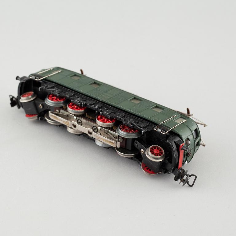 A model engine, MS800 by Märklin, Germany from the second half of the 20th century.