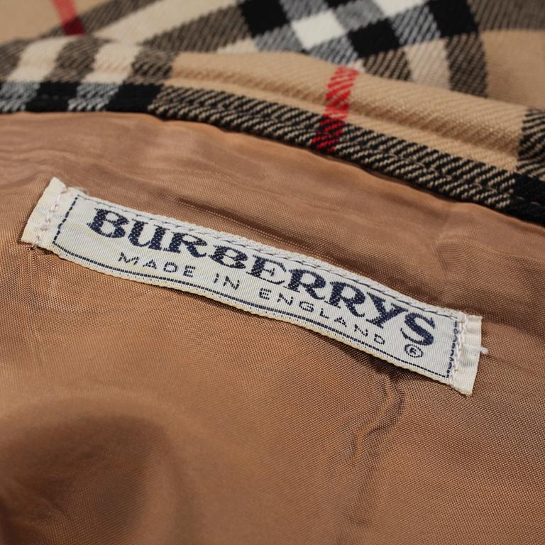 KJOL, Burberry, London, 1900-talets andra hälft.