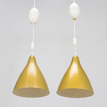 Lisa Johansson-Pape, taklampor, ett par, modell 1314, Stockmann Orno, 1900-talets mitt.