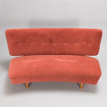 Oiva Parviainen, A 1950s sofa, 'Susanna' for Lahden Lepokalusto, Finland.