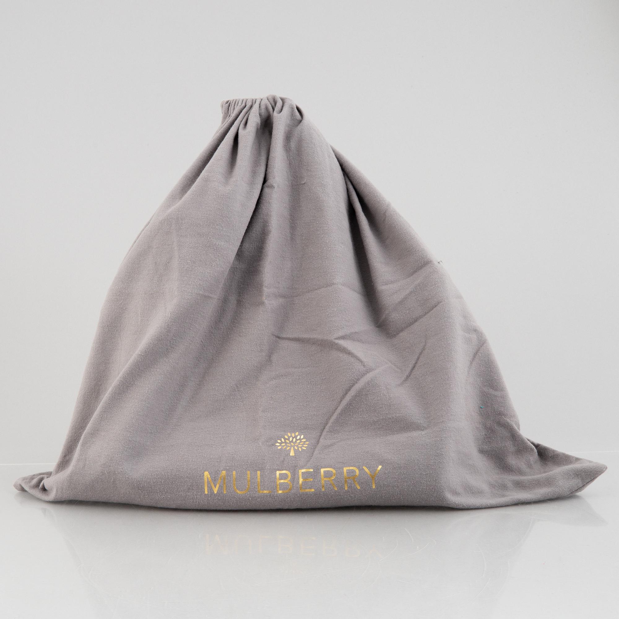 Mulberry, a 'Bayswater' handbag.