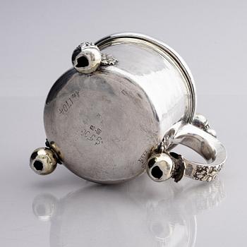 A Swedish 17th century parcel-gilt silver tankard, mark of Henrik Reimers, Norrköping (active 1684-1693).