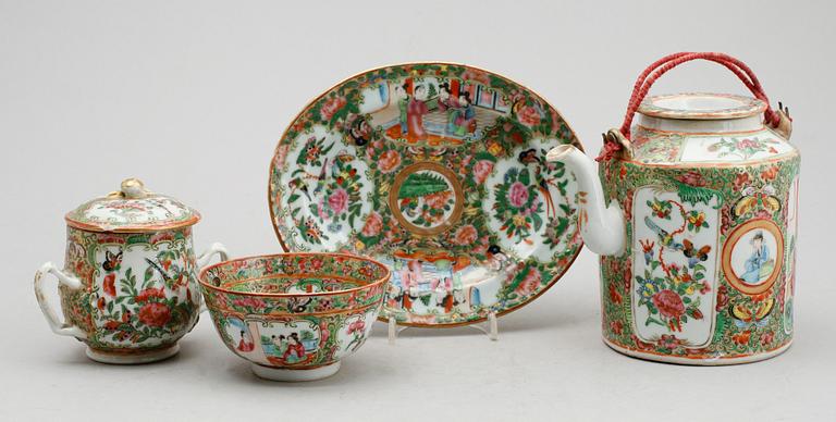 PORSLINSFÖREMÅL, 4 delar, Kina, Kanton, 1800-tal.