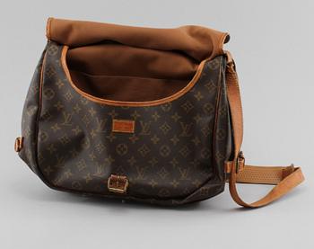 AXELREMSVÄSKA, Saumur 35, Louis Vuitton.