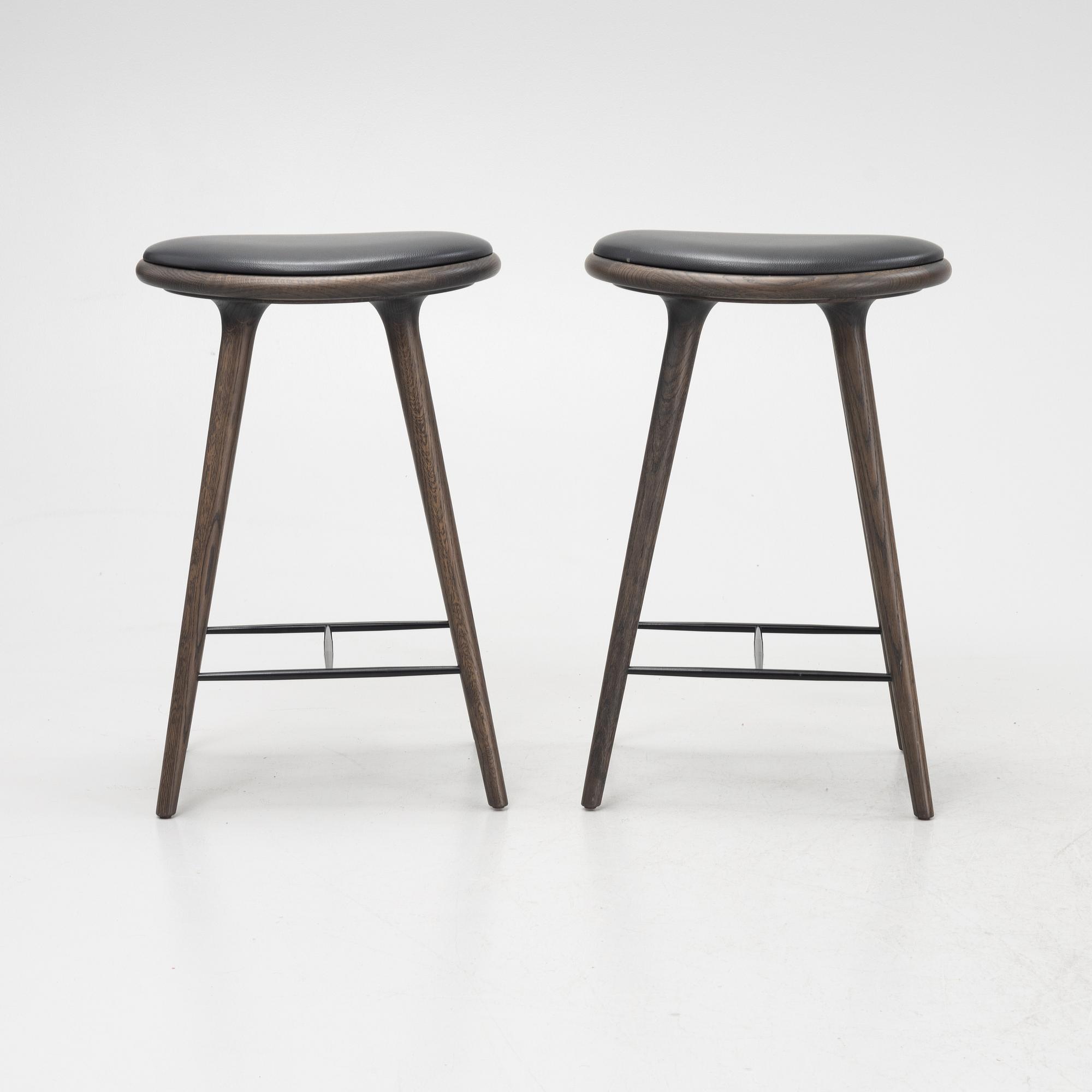 Space Copenhagen, barpallar, ett par, "Mater Stool", Mater, Danmark.