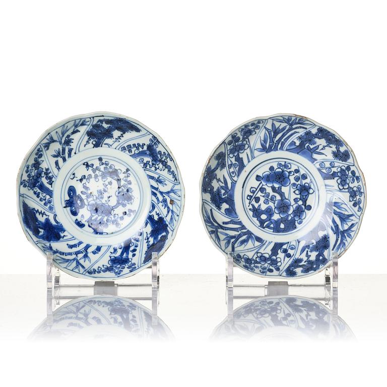 A set of 12 blue and white 'three friends of winter' dishes, Tianqi/Chongzhen, mid 17th century.
