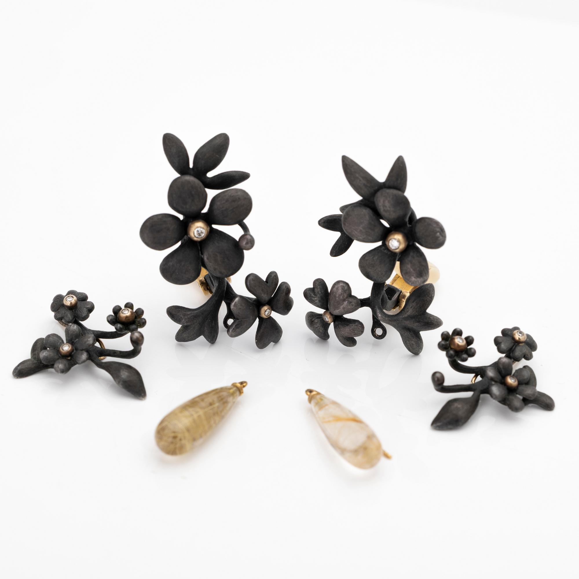 Ole Lynggaard, Earrings, a pair, "Forest", oxidised silver with red gold settings and brilliant-cut diamonds, with additional pendants.