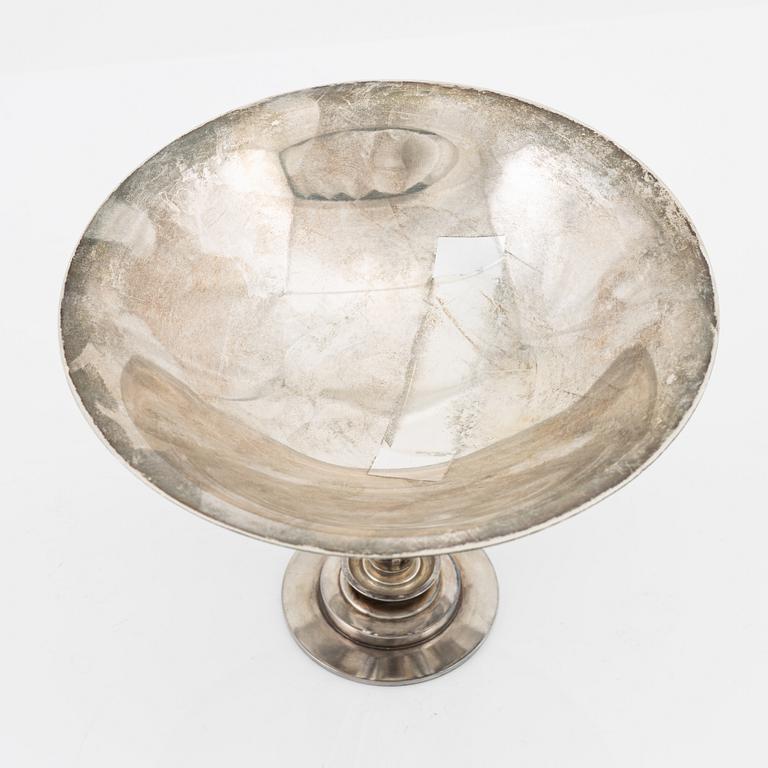 Harald Nielsen för Georg Jensen, skål på fot, sterlingsilver, Köpenhamn, design nr 688, 1933-1944.