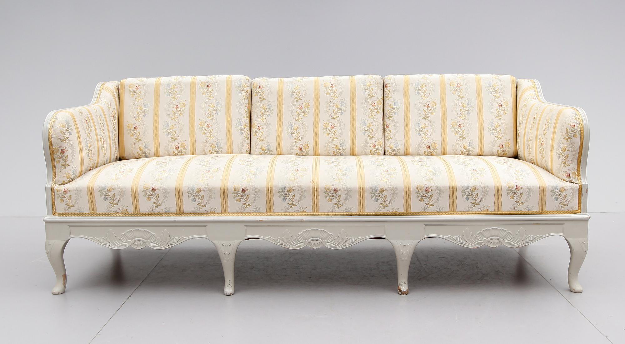 SOFFA, rokokostil, 1900-talets första hälft.
