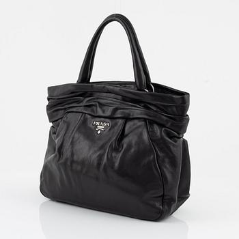 Prada, väska, svart skinn.
