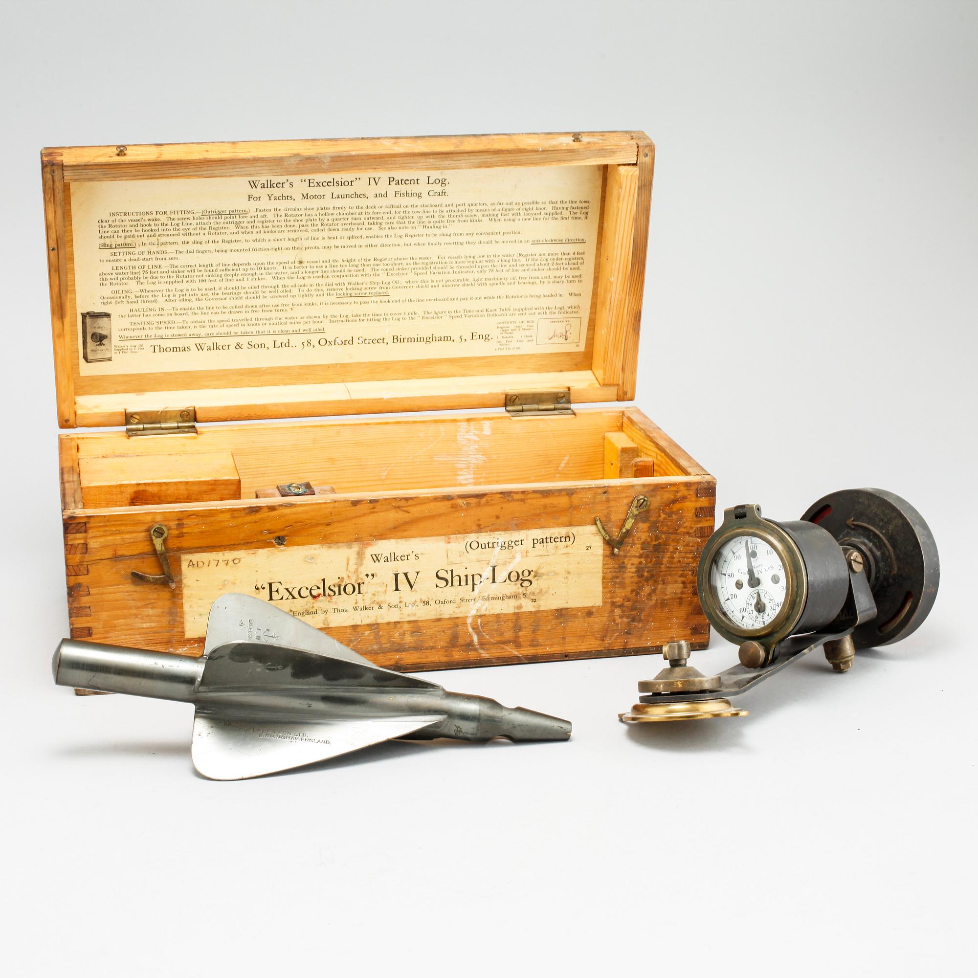 A taffrail logg from Thomas Walker & Sons, Birmingham, "Excelsior" IV Ship log, from the first half of the 20th century.