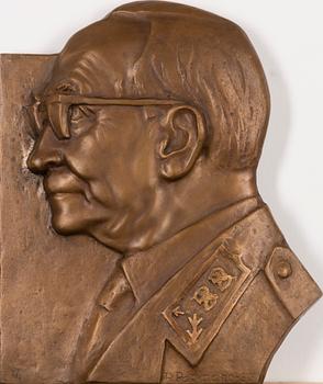 PENTTI PAPINAHO, relief, brons, signerad och daterad -86.