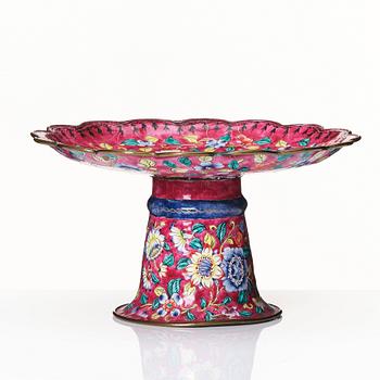 A Chinese enamel on copper tazza, Qing dynasty, 19th Century.