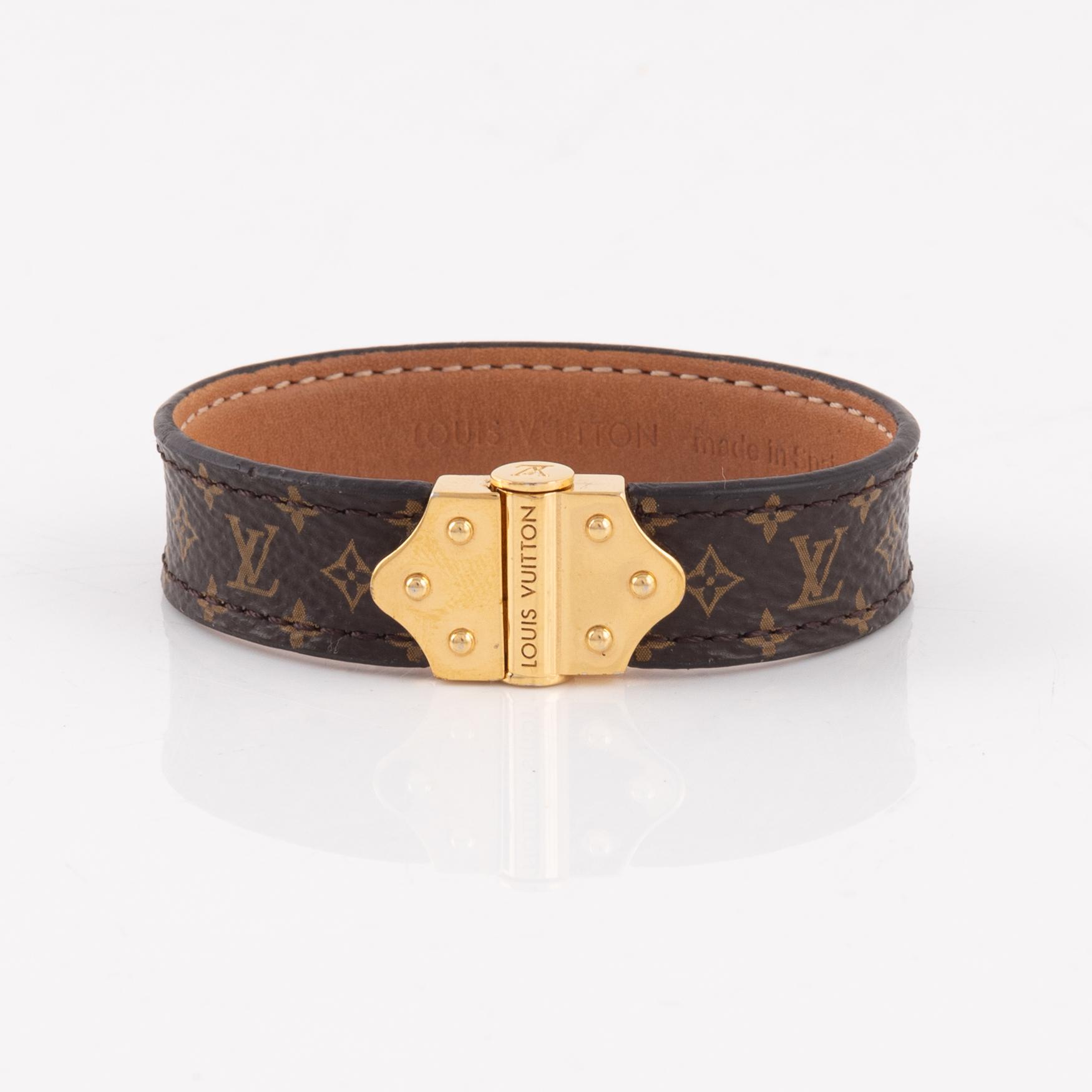 Louis vuitton spirit nano monogram bracelet on sale