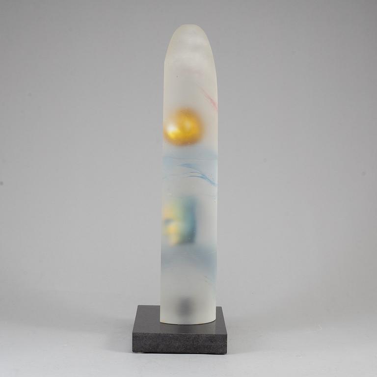 BERTIL VALLIEN, a unique Swedish artglass sculpture "Powerfigure", Kosta Boda,